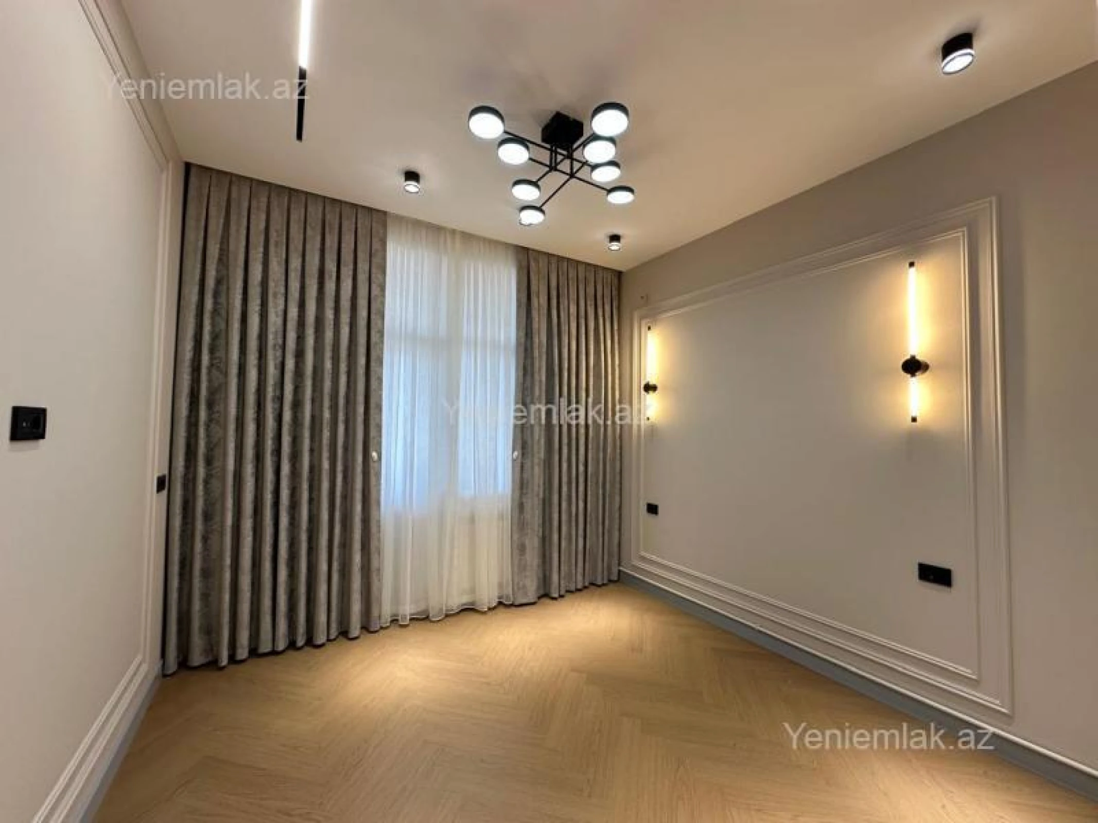 Satılır 3 otaqlı yeni tikili 85 m²