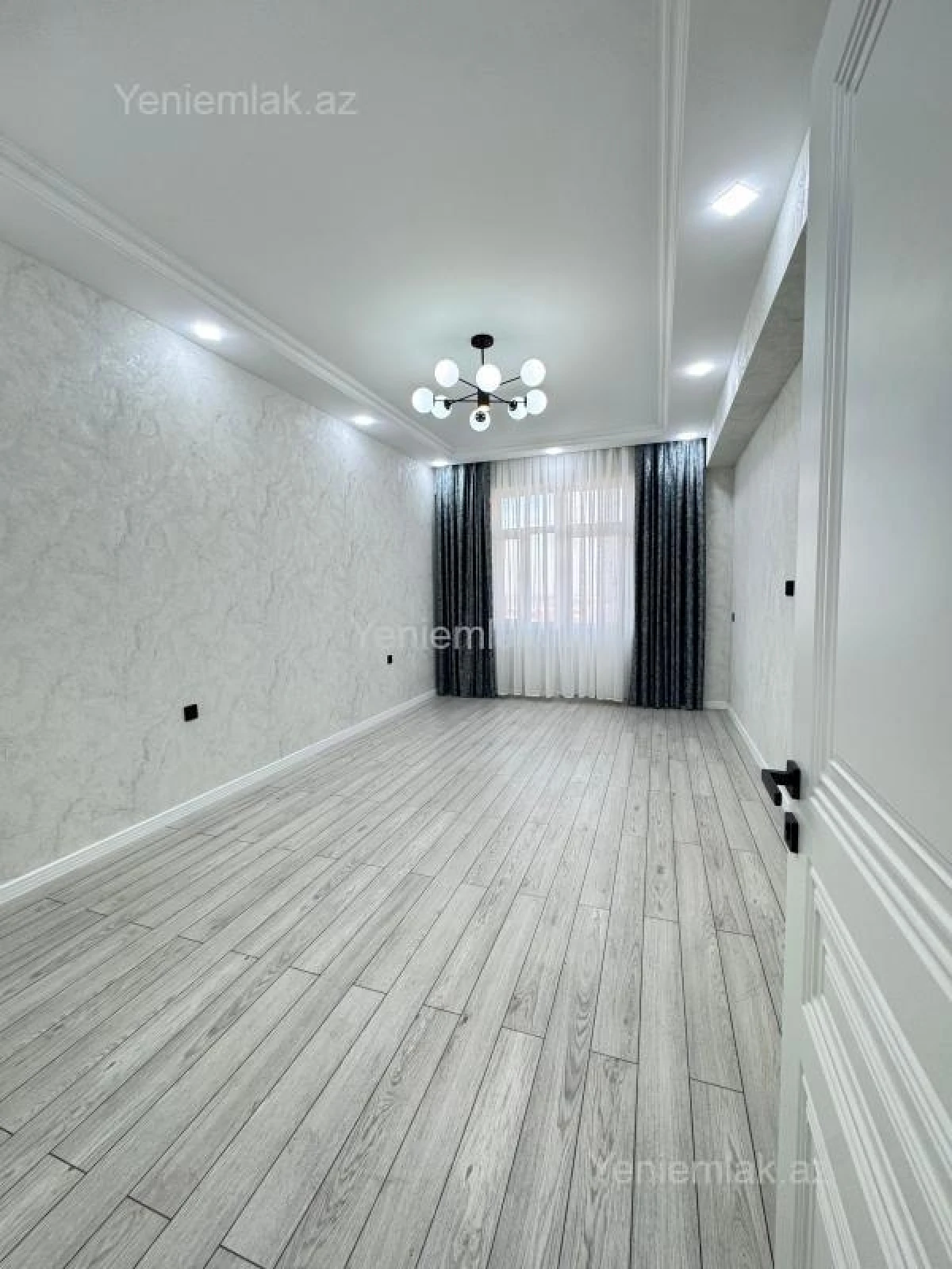 Satılır 3 otaqlı yeni tikili 95 m²