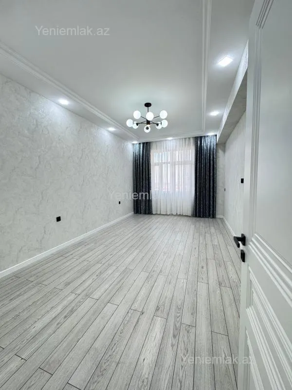 Satılır 3 otaqlı yeni tikili 95 m²