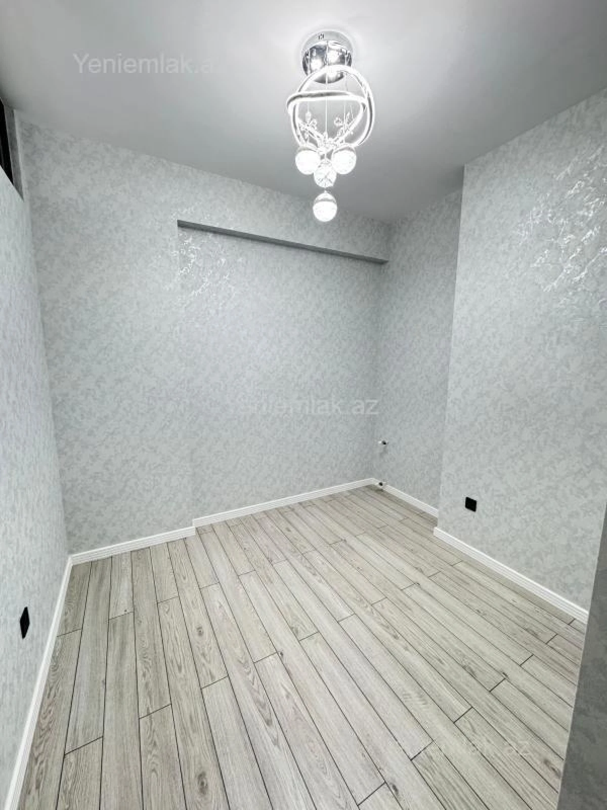Satılır 3 otaqlı yeni tikili 95 m²