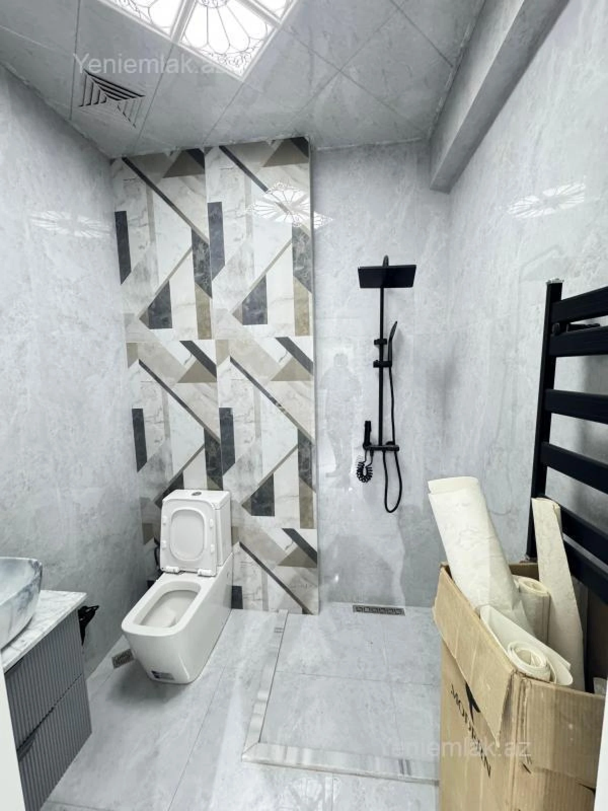 Satılır 3 otaqlı yeni tikili 95 m²