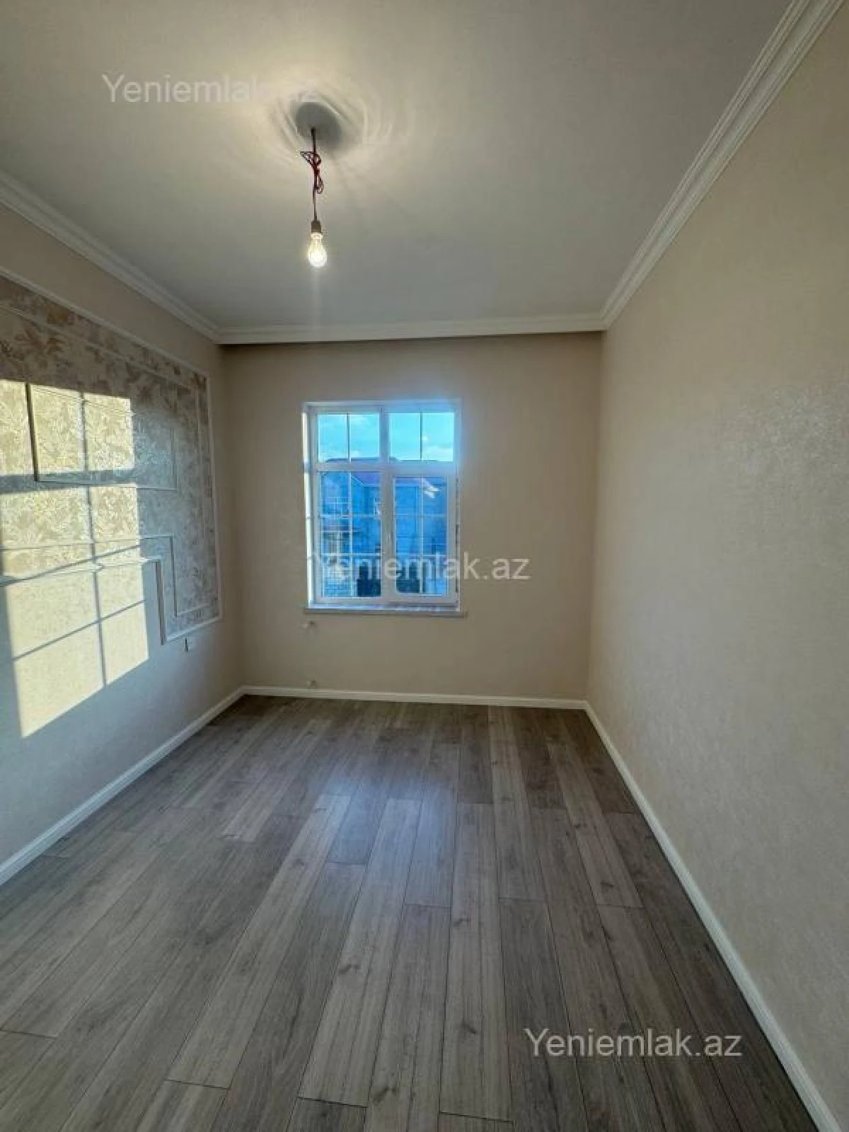 Satılır 5 otaqlı həyət evi 230 m²