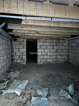 Satılır 5 otaqlı həyət evi 230 m²