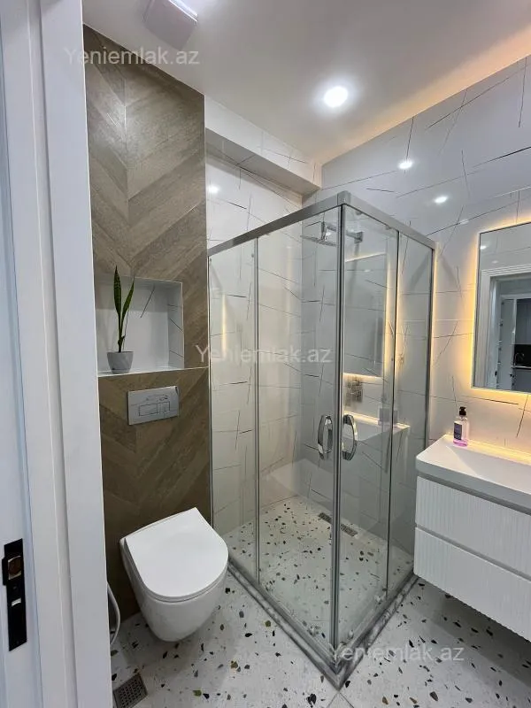 Satılır 3 otaqlı yeni tikili 78 m²