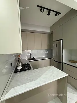 Satılır 3 otaqlı yeni tikili 80 m²