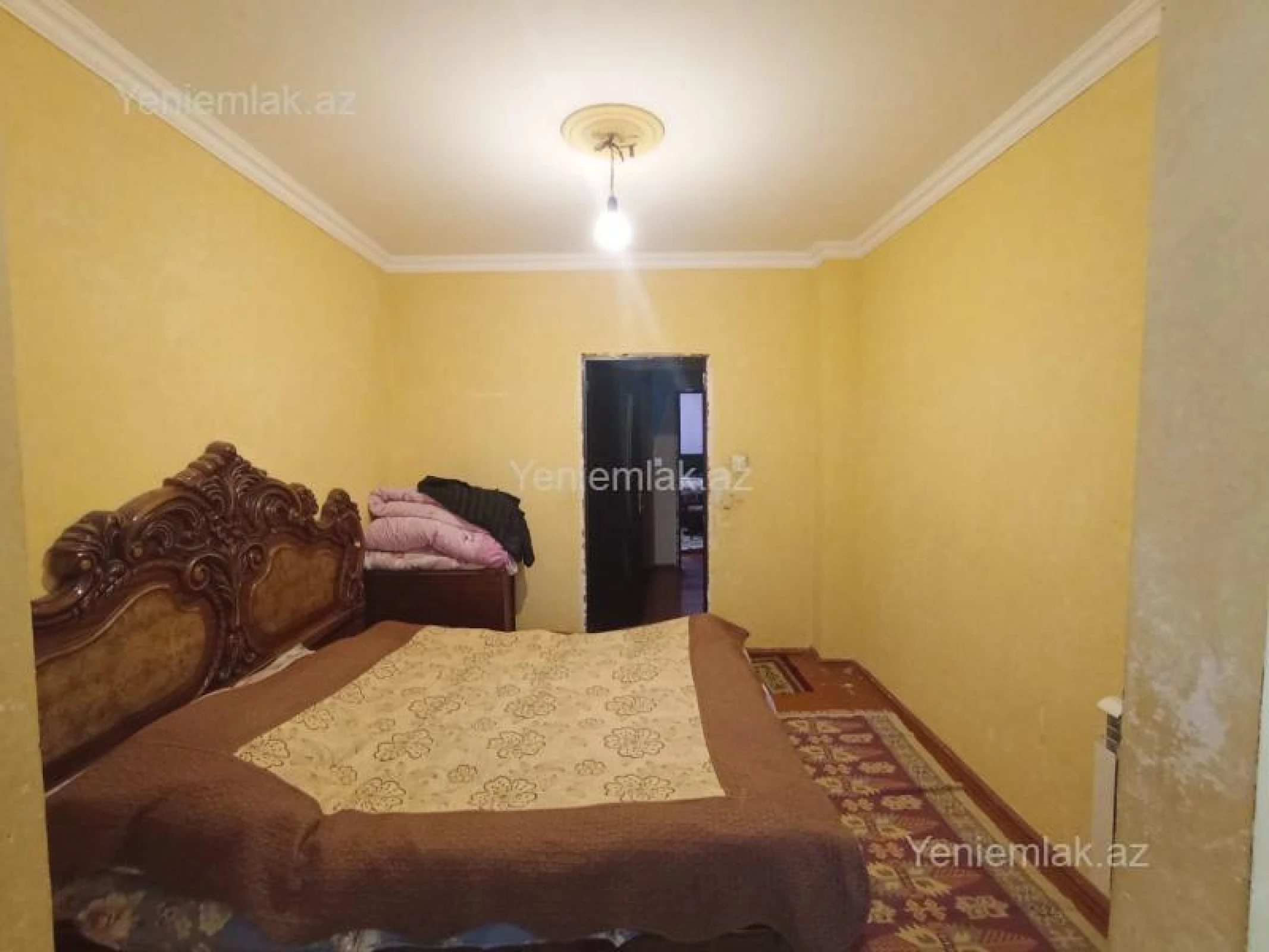 Satılır 3 otaqlı köhnə tikili 75 m²