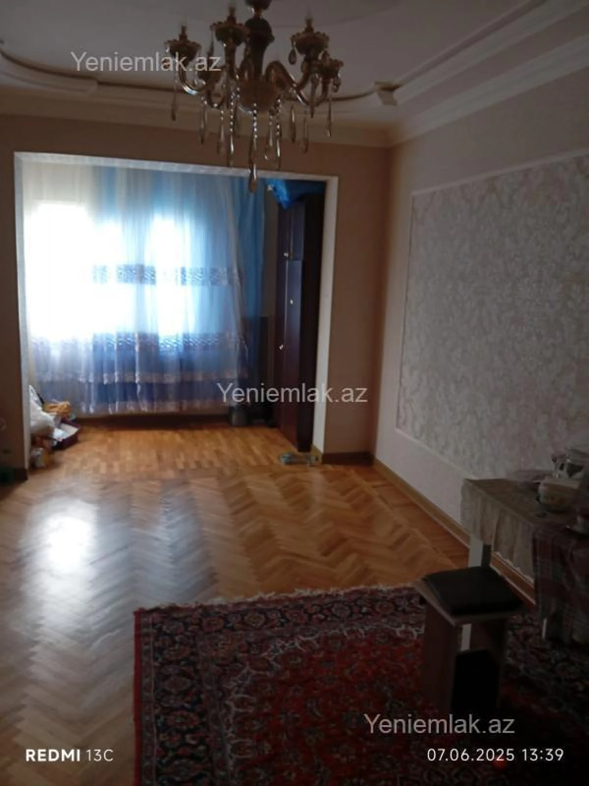 Satılır 2 otaqlı köhnə tikili 52 m²