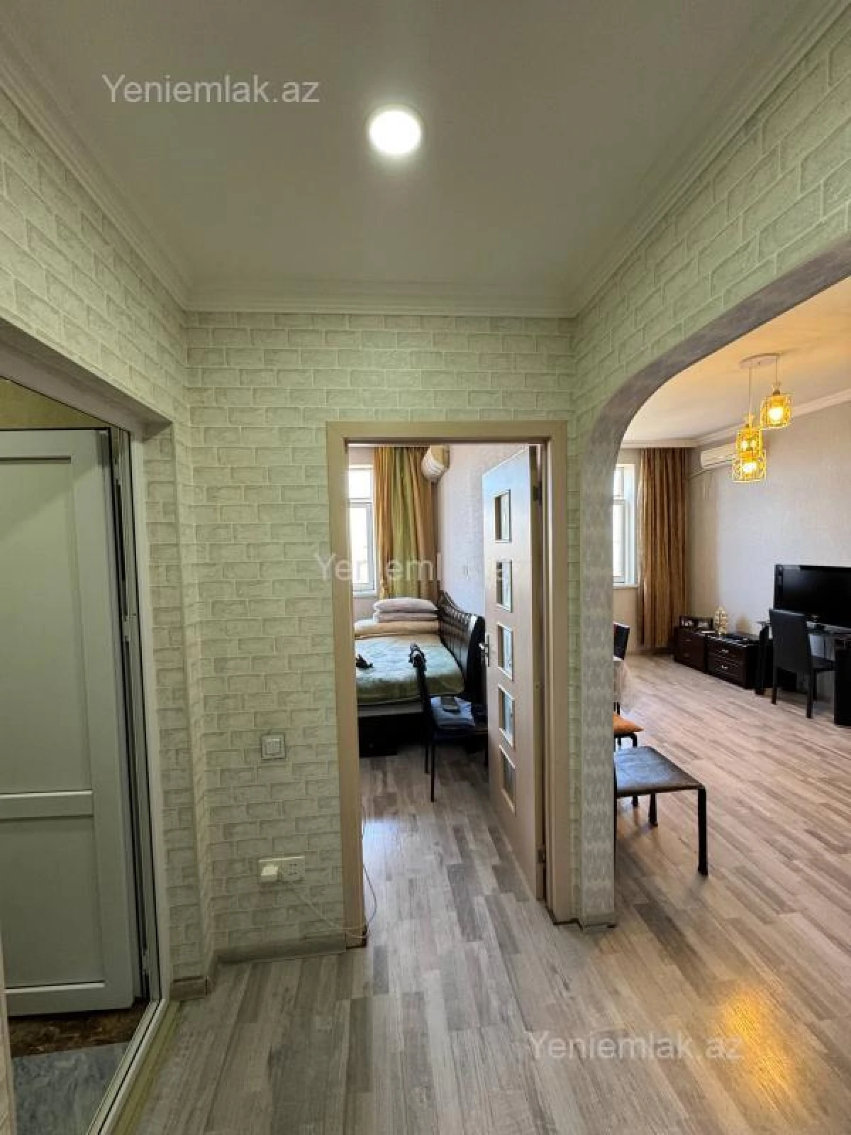 Satılır 2 otaqlı yeni tikili 42 m²