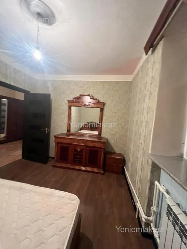 Satılır 3 otaqlı köhnə tikili 65 m²
