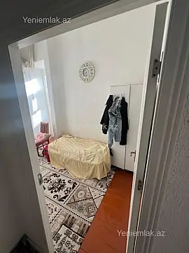 Satılır 2 otaqlı köhnə tikili 45 m²