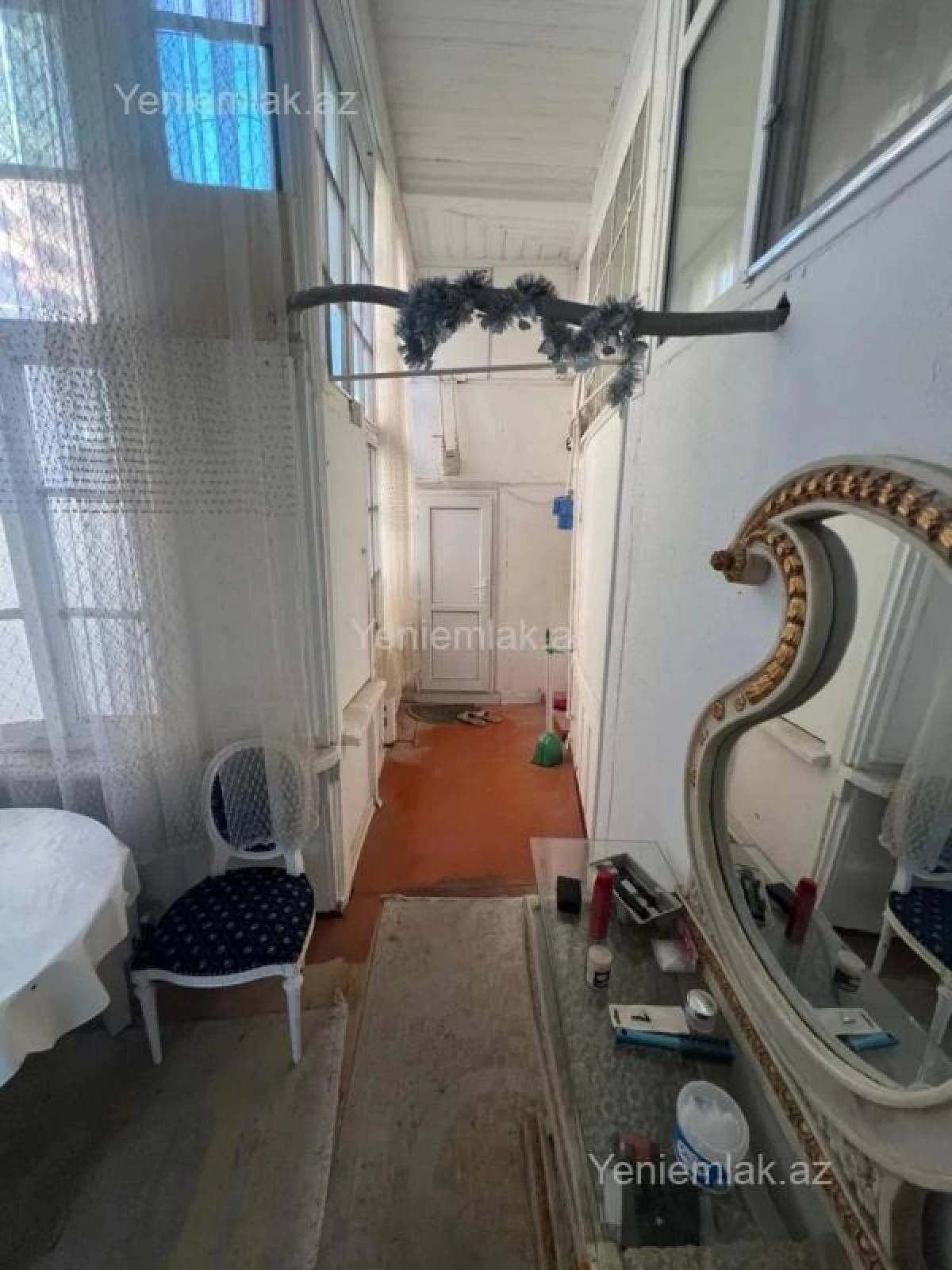 Satılır 2 otaqlı köhnə tikili 45 m²