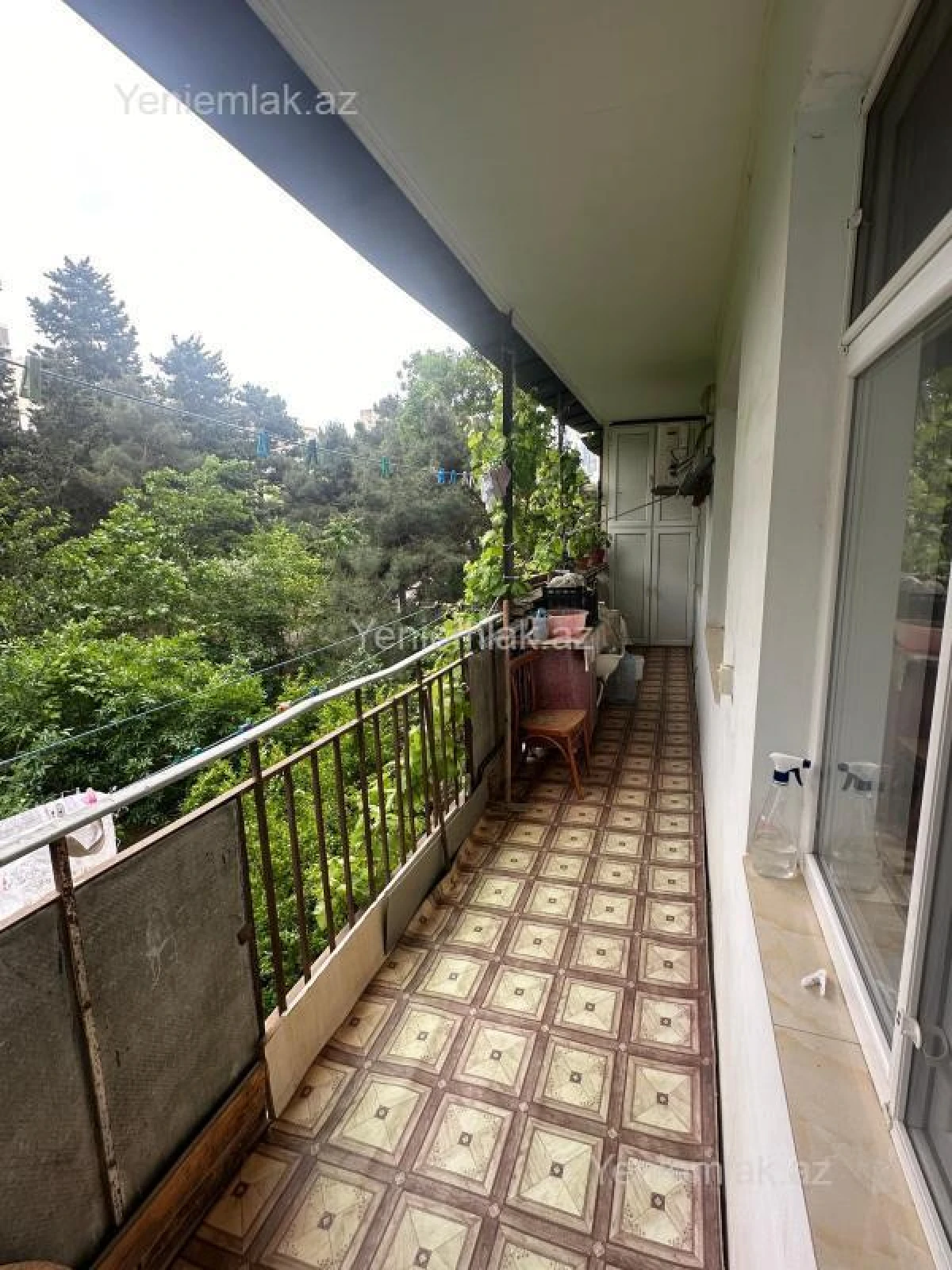 Satılır 5 otaqlı köhnə tikili 120 m²