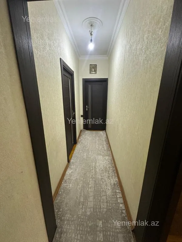 Satılır 5 otaqlı köhnə tikili 120 m²