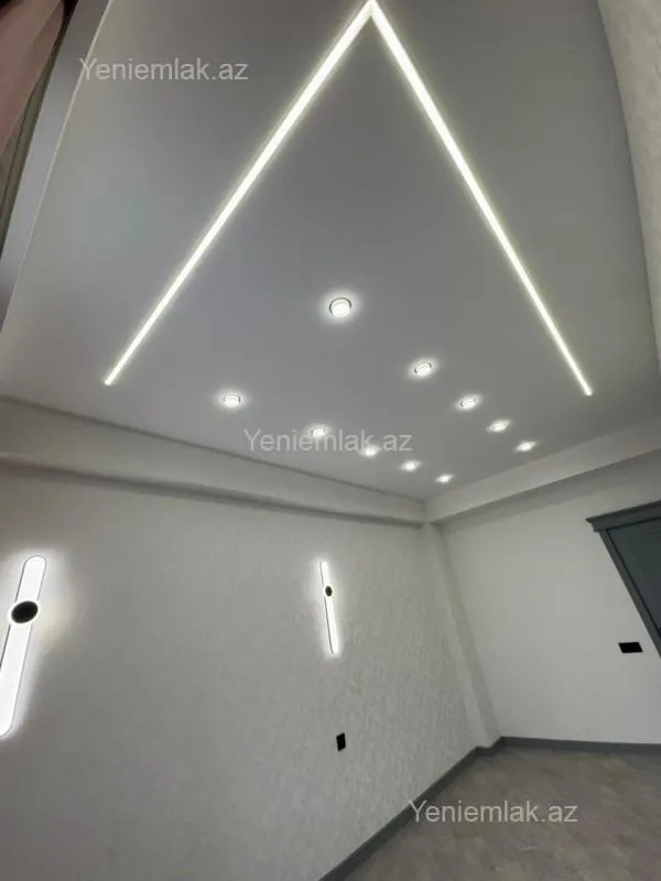 Satılır 2 otaqlı yeni tikili 65 m²