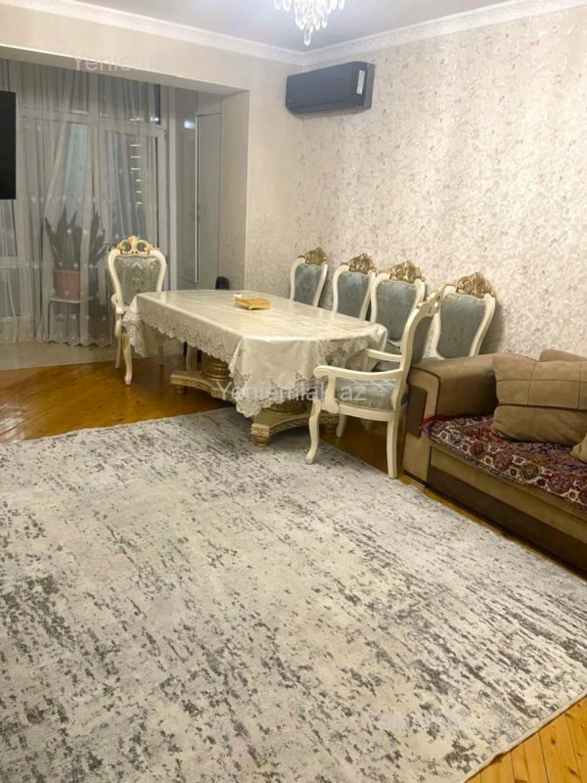 Satılır 3 otaqlı köhnə tikili 90 m²