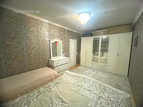 Satılır 3 otaqlı köhnə tikili 90 m²
