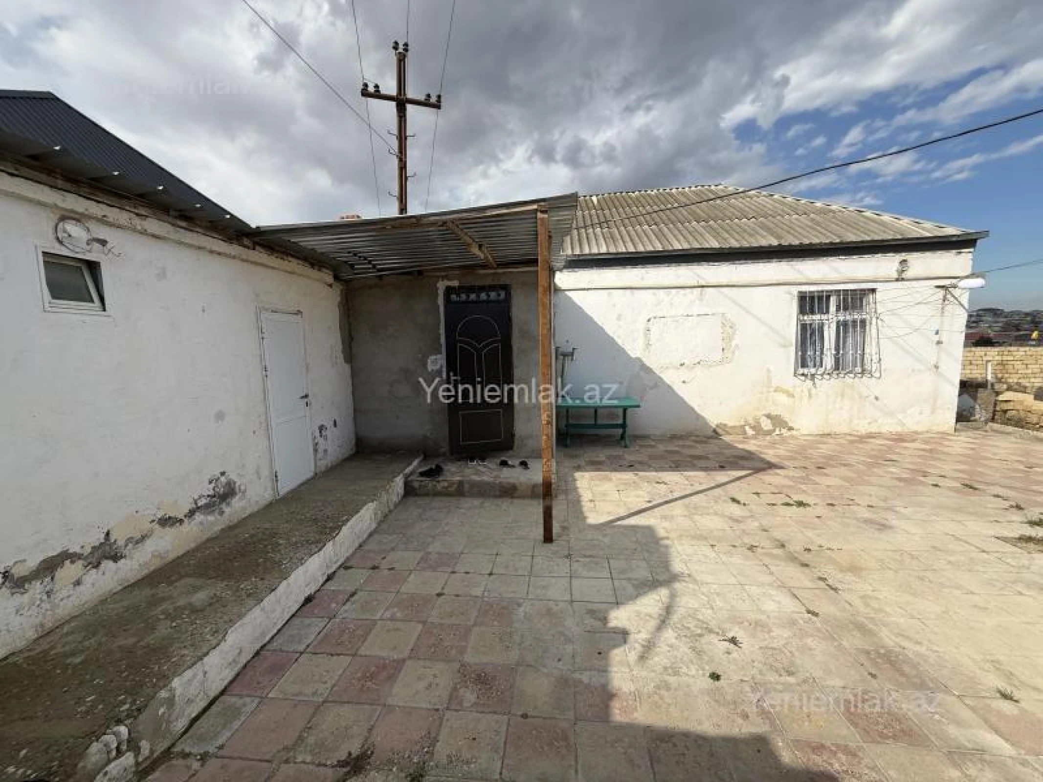 Satılır 3 otaqlı həyət evi 85 m²