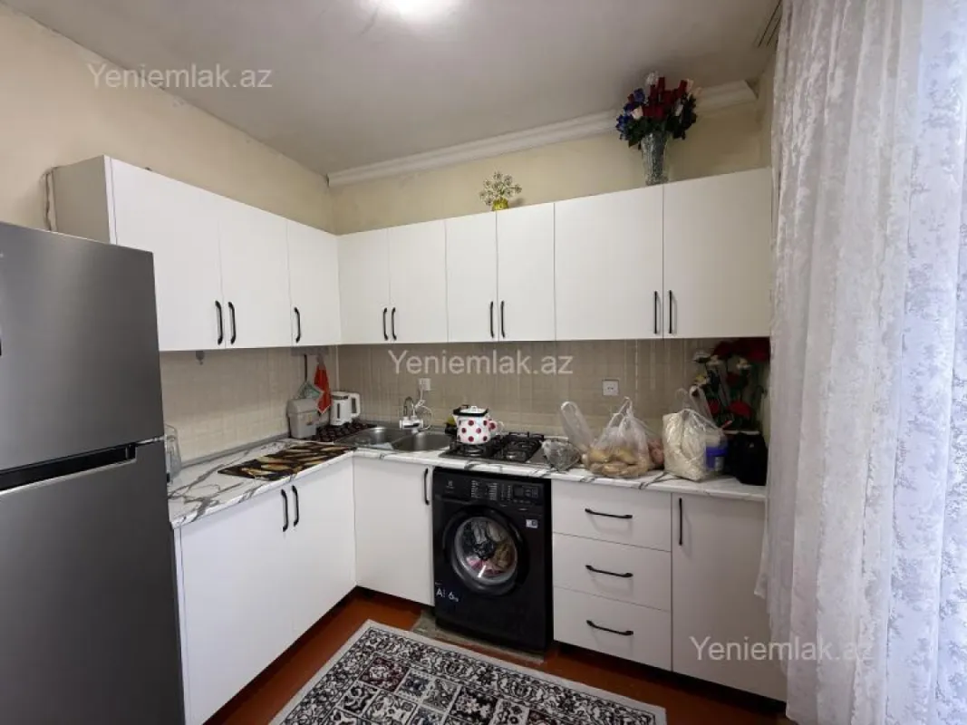 Satılır 3 otaqlı həyət evi 85 m²