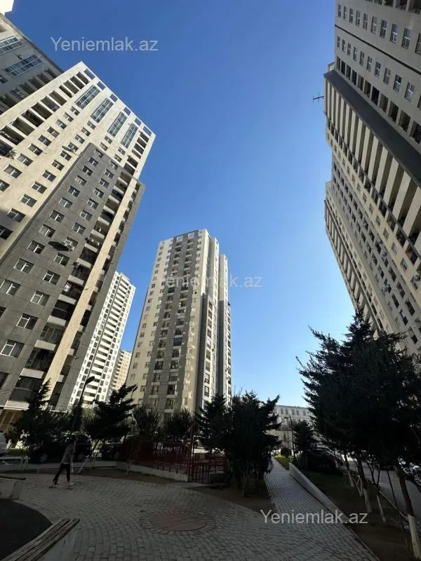Satılır 3 otaqlı yeni tikili 88 m²