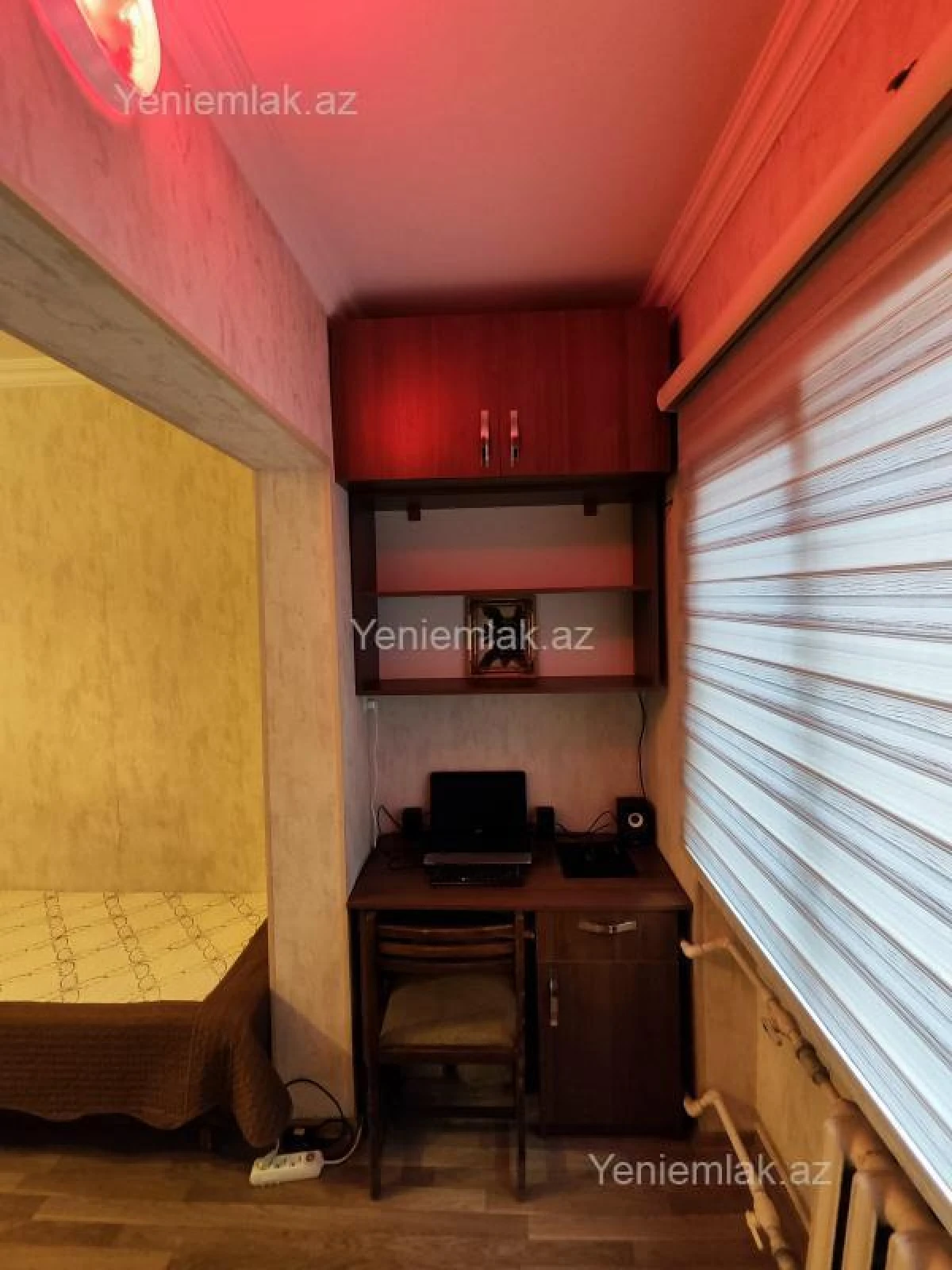 Satılır 3 otaqlı köhnə tikili 85 m²