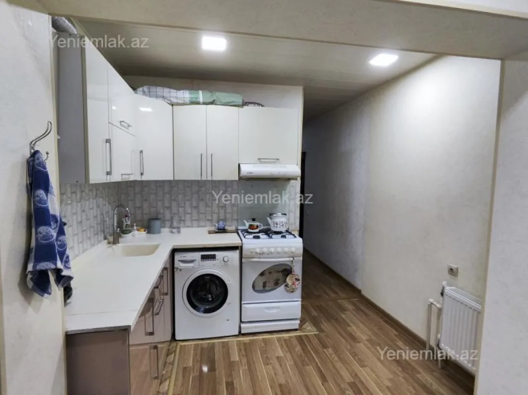Satılır 3 otaqlı köhnə tikili 85 m²