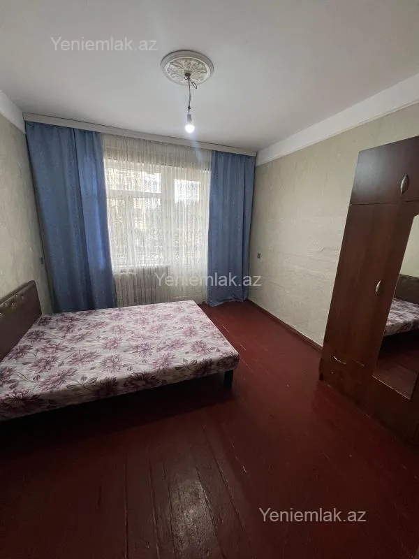 Satılır 3 otaqlı köhnə tikili 55 m²