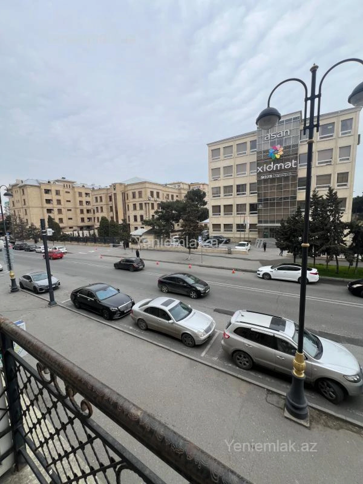 Satılır 3 otaqlı köhnə tikili 55 m²