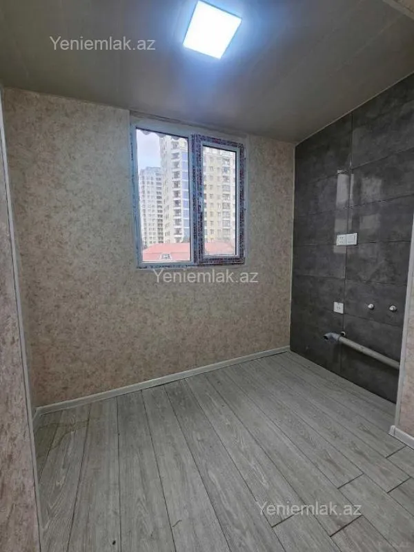 Satılır 2 otaqlı köhnə tikili 45 m²