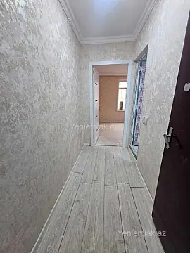 Satılır 2 otaqlı köhnə tikili 45 m²