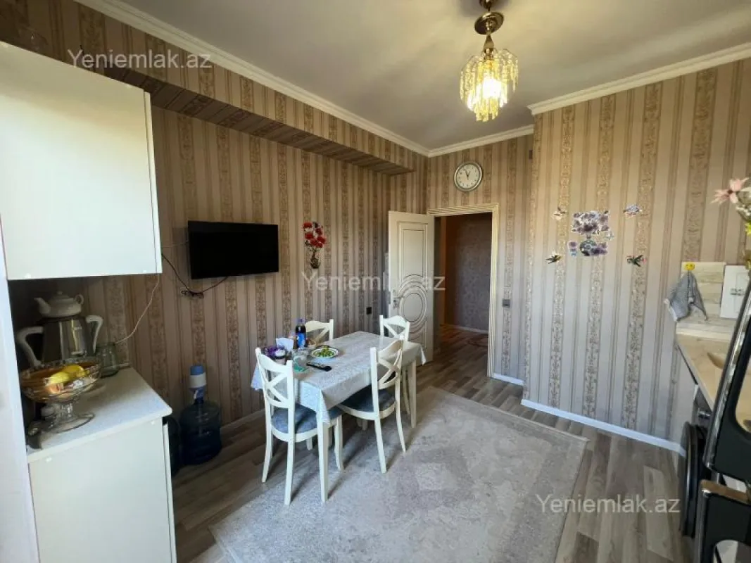 Satılır 3 otaqlı yeni tikili 104 m²