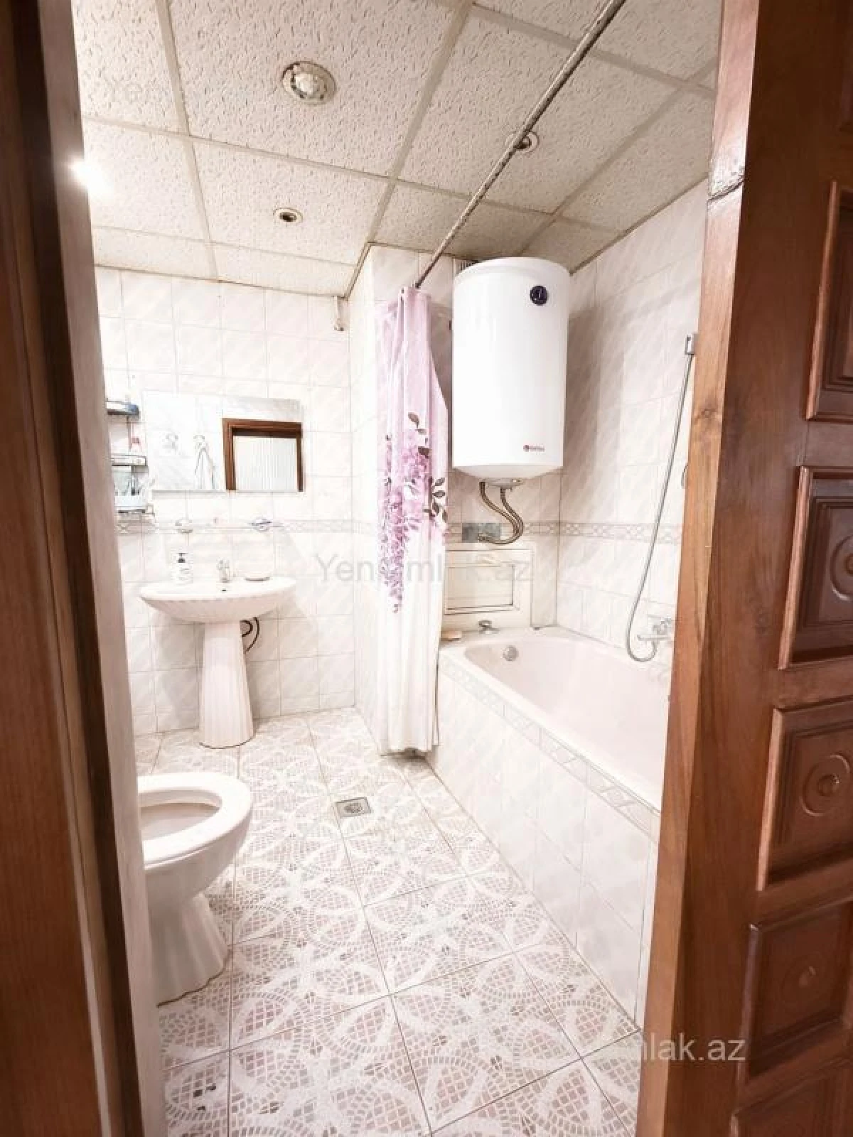 Satılır 3 otaqlı köhnə tikili 85 m²