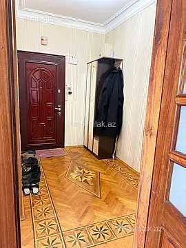 Satılır 3 otaqlı köhnə tikili 85 m²