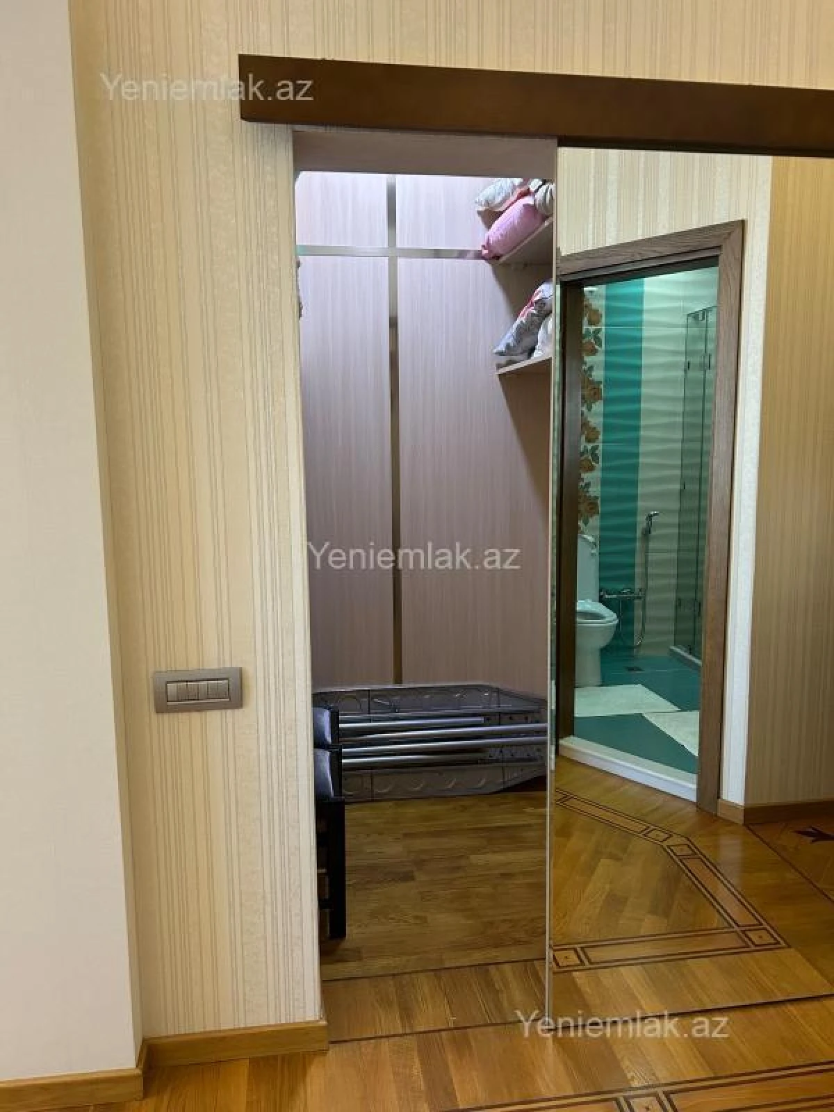 Satılır 3 otaqlı yeni tikili 135 m²