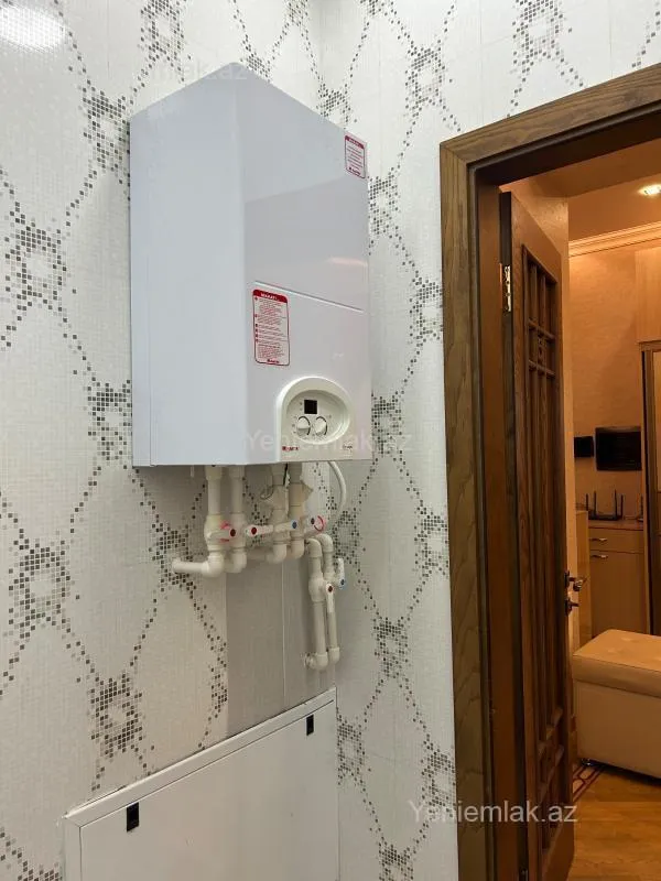 Satılır 3 otaqlı yeni tikili 135 m²