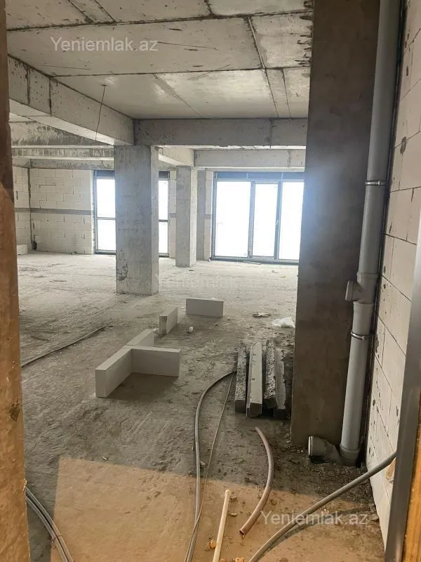 Satılır 3 otaqlı yeni tikili 126 m²