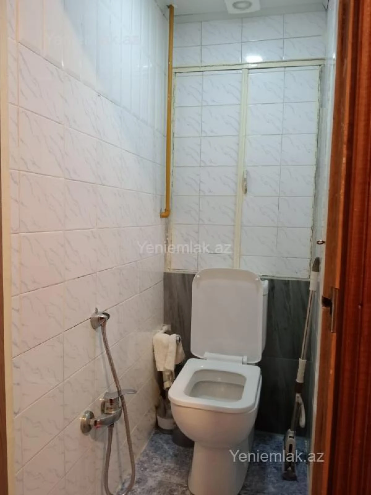 Satılır 3 otaqlı köhnə tikili 70 m²