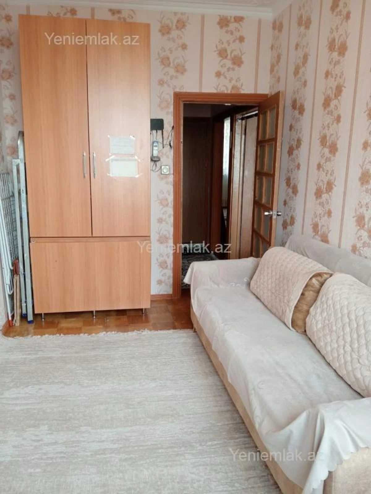 Satılır 3 otaqlı köhnə tikili 70 m²