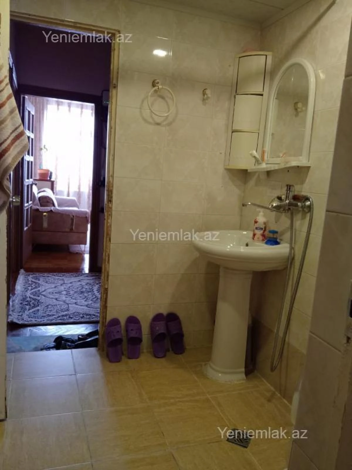 Satılır 3 otaqlı köhnə tikili 70 m²