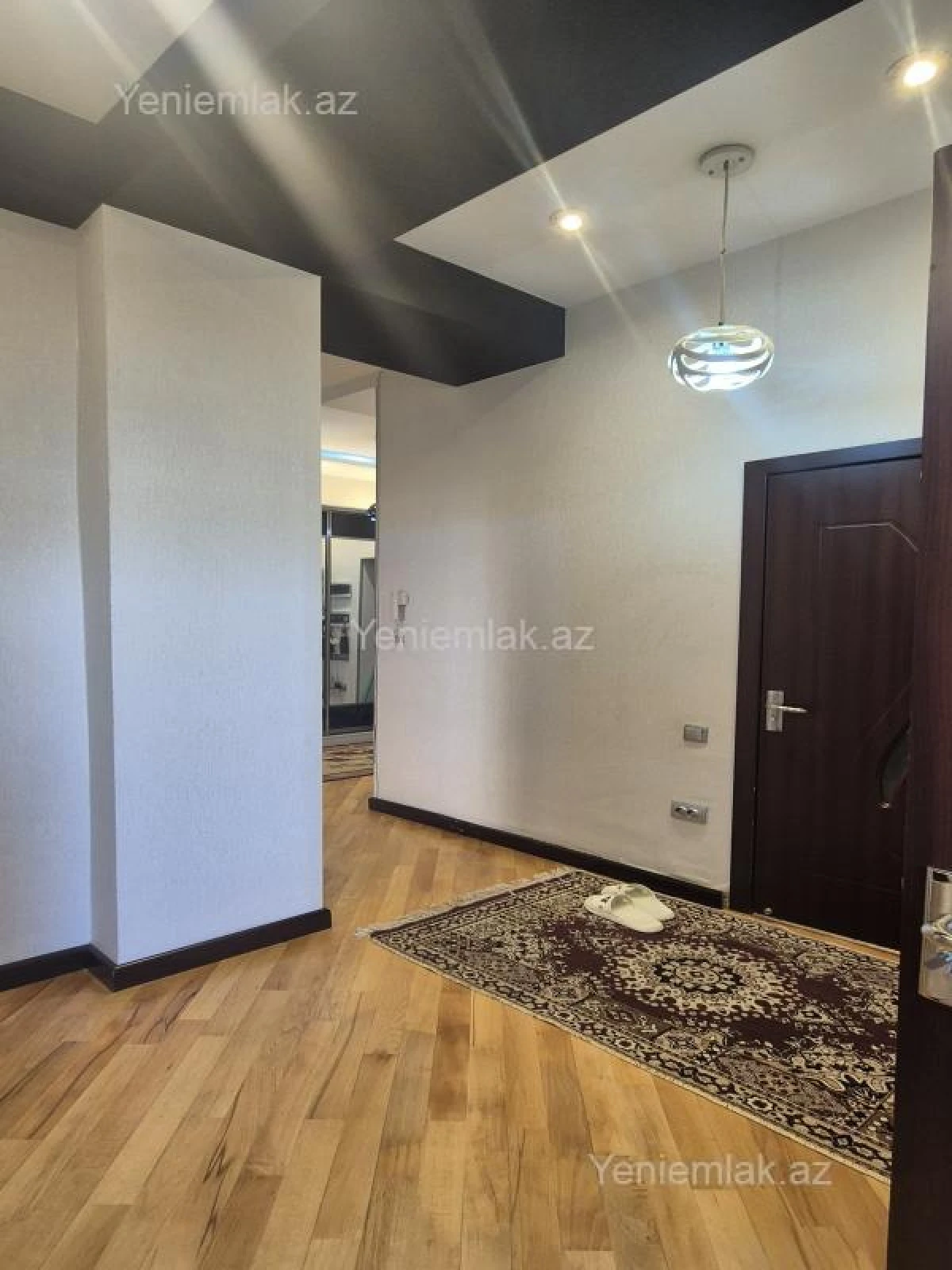 Satılır 3 otaqlı yeni tikili 100 m²