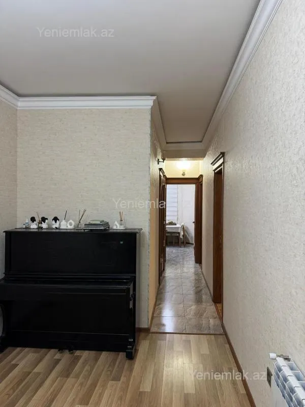 Satılır 3 otaqlı yeni tikili 120 m²