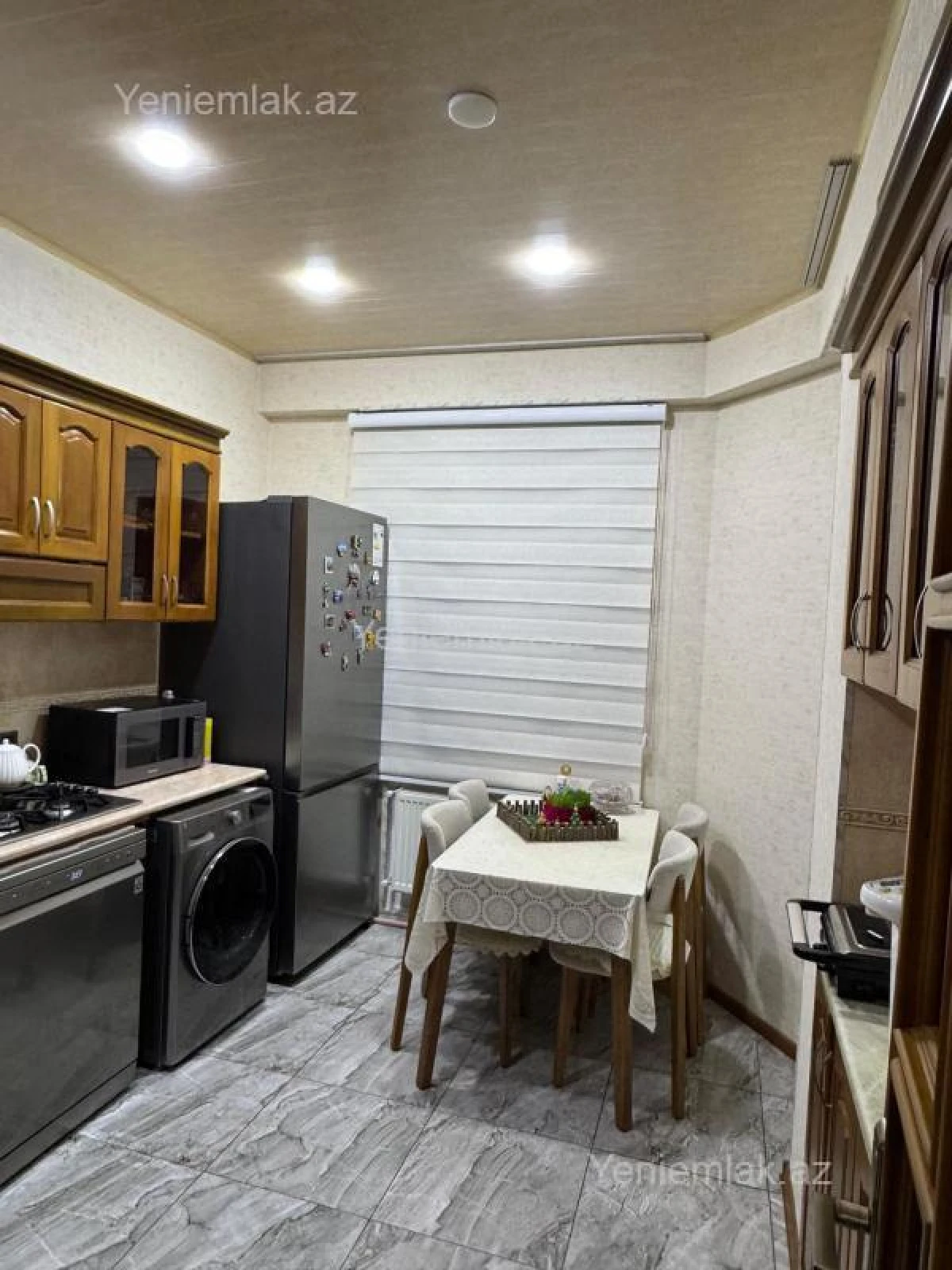 Satılır 3 otaqlı yeni tikili 120 m²