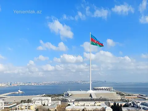 Satılır 4 otaqlı yeni tikili 176 m²