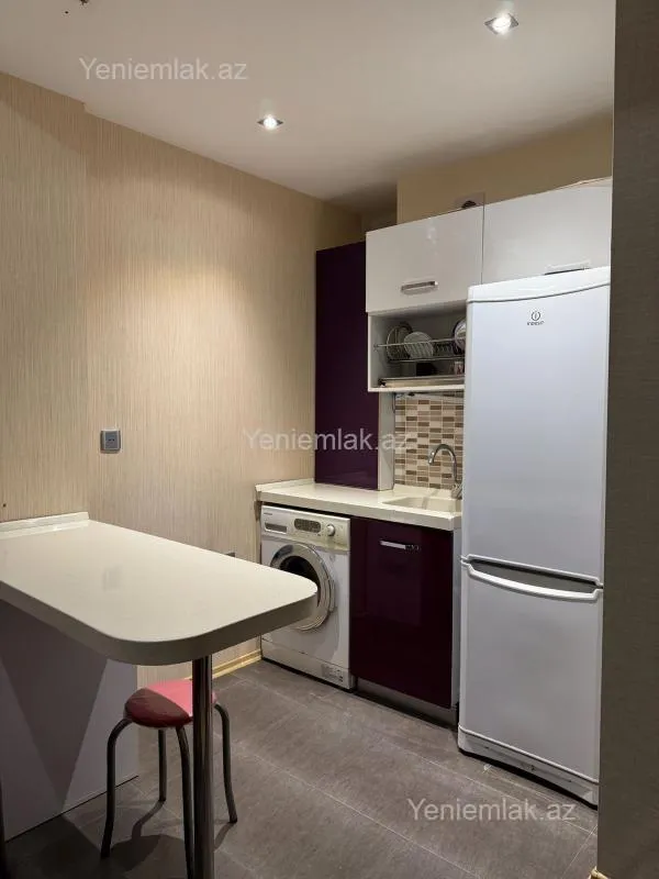 Satılır 3 otaqlı yeni tikili 93 m²