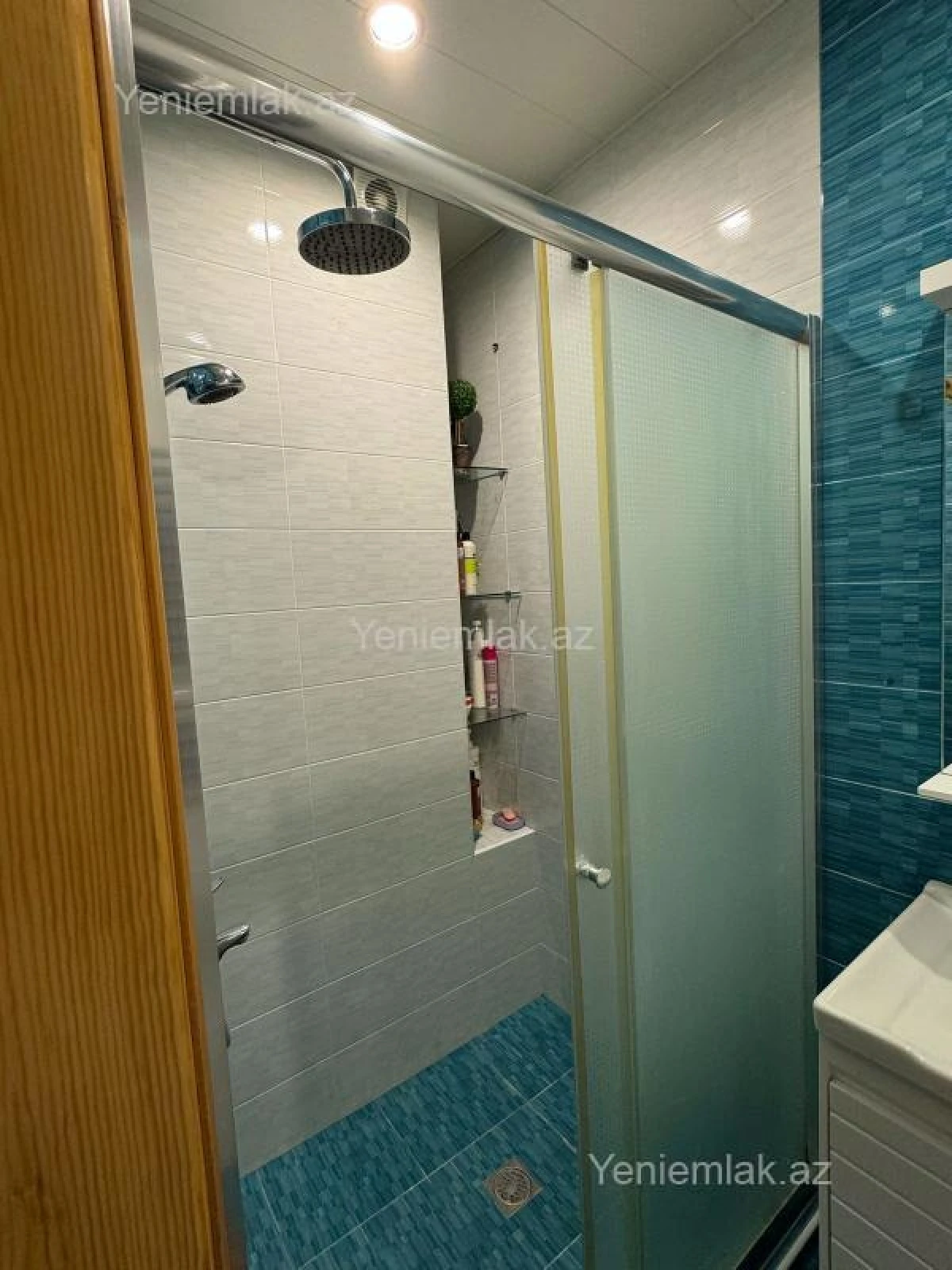 Satılır 3 otaqlı yeni tikili 93 m²