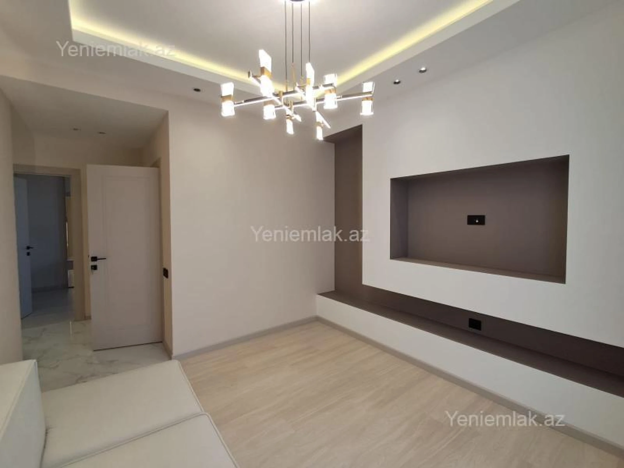 Satılır 2 otaqlı yeni tikili 50 m²