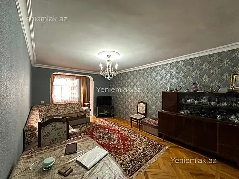 Satılır 3 otaqlı köhnə tikili 70 m² — Bakı, Yasamal 3 otaq 70.00 m²