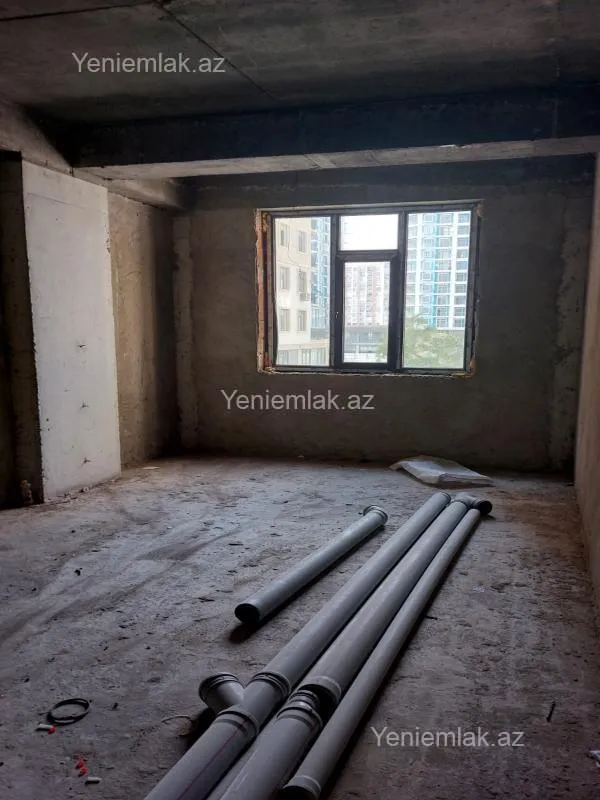 Satılır 3 otaqlı yeni tikili 110 m²