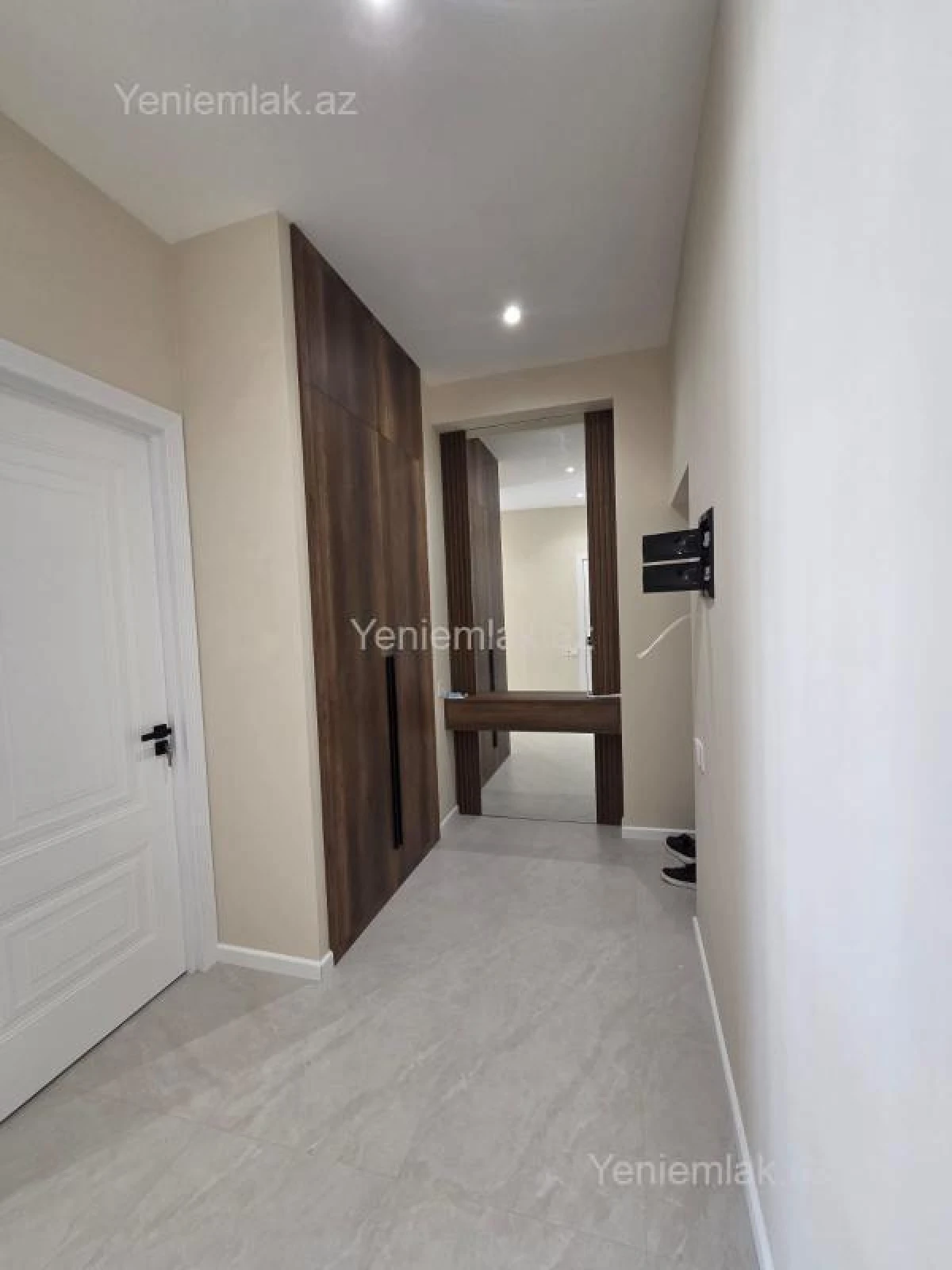 Satılır 2 otaqlı yeni tikili 56 m²