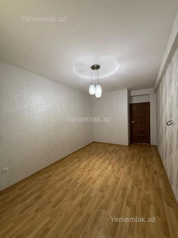 Satılır 2 otaqlı yeni tikili 68 m²