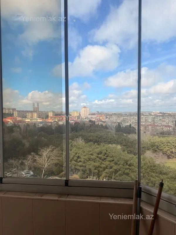 Satılır 3 otaqlı yeni tikili 140 m²